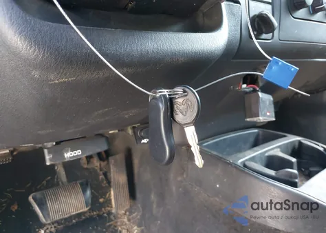 2002 Dodge Dakota Sport from USA, damaged, VIN 1B7HG38X82S604713